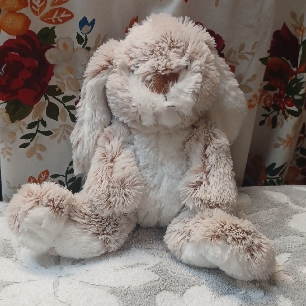 MELISSA Y DOUG Fluffy Plush Bunny Toy - Picture 1 of 5